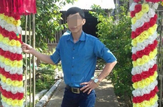 42 1 Hai Cong An Danh Da Man Thanh Nien Pham Luat Giao Thong