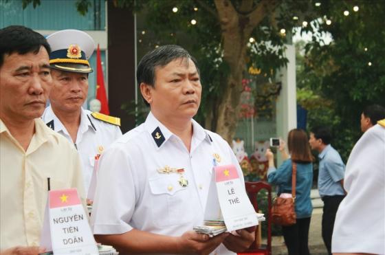 42 11 Dong Doi Nguoi Than Da Nang Tuong Niem 64 Liet Si Gac Ma