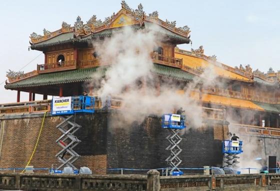 42 1 Duc Giup Viet Nam Lam Sach Cong Ngo Mon