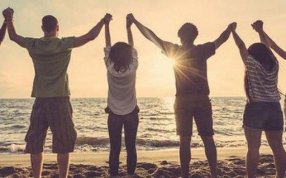 42 1 10 Kieu Ban Be Doc Hai Khong Tranh Xa Cuoc Doi Se Lay Loi Khong Kha Len Duoc