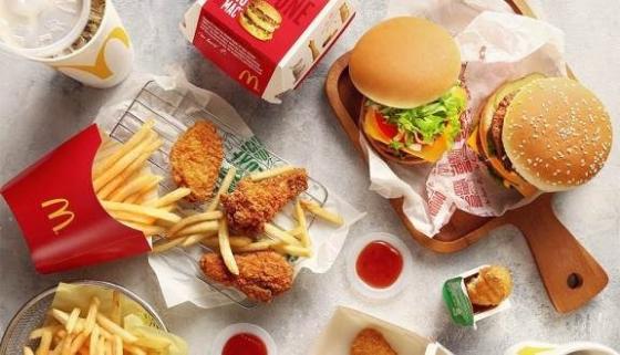 42 2 Con Trai An Trom Do Trong Tiem Mcdonald Nguoi Me Da Dung 4 Tu Nay Day Cau Be Mot Bai Hoc Tuyet Voi