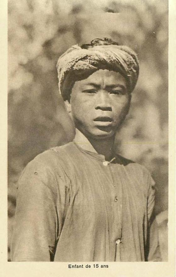 42 9 18 Buc Anh Hiem Ve Cuoc Song O Viet Nam Cua Ong Cha Ta 100 Nam Truoc So 4 Rat Dang De Xem