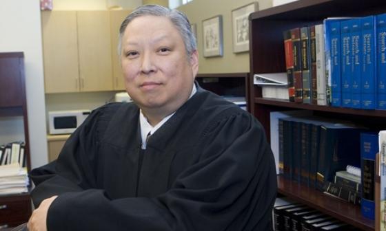 42 1 Tham Phan My Bi Dinh Chi Cong Tac 6 Thang Vi Noi Trump Kem Coi