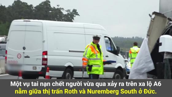 42 1 Canh Sat Duc Xu Dep Nhung Tai Xe Dung Xe De Chup Anh Tai Nan