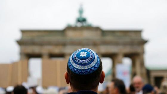 42 1 Israel Buc Xuc Vi Quan Chuc Duc Keu Goi Nguoi Do Thai Tranh Doi Mu Truyen Thong