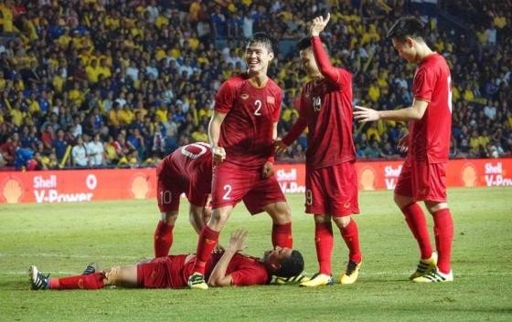 42 2 Tuyen Viet Nam Lai Ha Thai Lan Ban Linh Nha Vo Dich