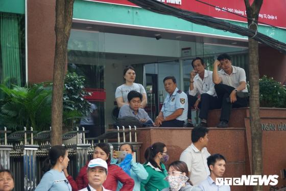 42 4 Toan Canh Phien Xet Xu Kin Bi Cao Nguyen Huu Linh