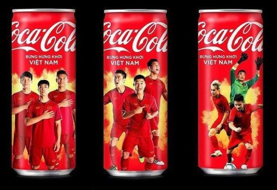 42 1 Coca Cola Dung Quang Cao Dong Chu Mo Lon Viet Nam