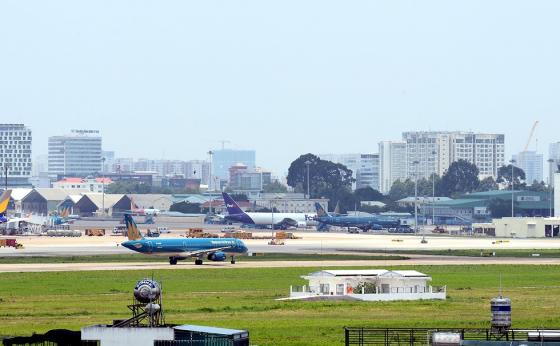 42 1 Giai Cuu San Bay Tan Son Nhat Cho Them 3 Nam