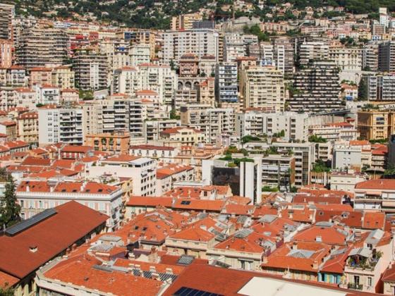 42 1 Monaco Thanh Pho Co 13 So Dan La Trieu Phu Khong Nguoi Ngheo