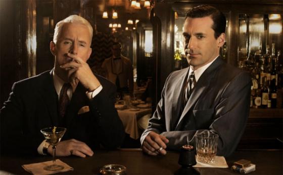 Hé lộ "mánh" uống rượu "ngàn ly không say" của giới điệp viên Nga