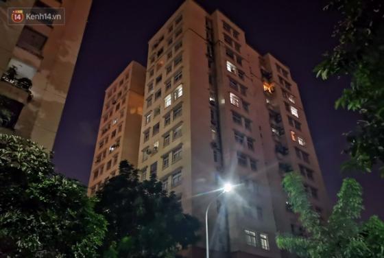 42 7 272kg Thuy Ngan Phat Tan Ra Moi Truong Sau Vu Chay Cong Ty Rang Dong Nhieu Nguoi Rao Ban Nha