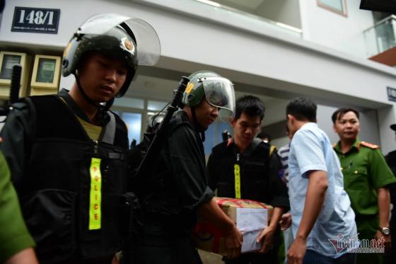 42 3 Ly Giai Nhan Vien Song Chet Voi Dia Oc Alibaba Va Nguyen Thai Luyen