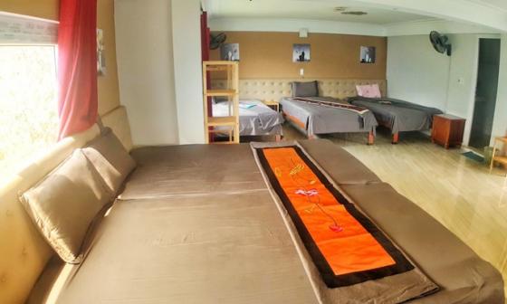 42 5 Ben Trong Khach San O Deo Ma Pi Leng