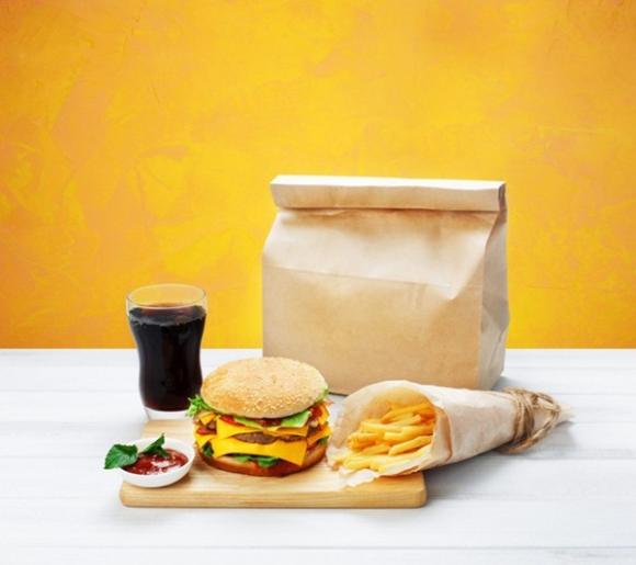 42 1 Canh Bao Giay Goi Do An Nhanh Co The Lam Co The Ban Nhiem Doc To Va Dan Toi Hau Qua Toi Te Khong Luong The Nay