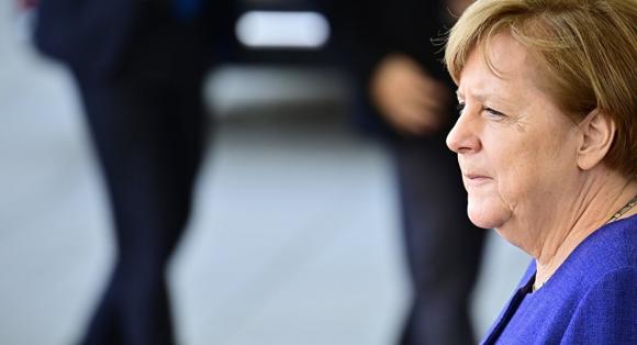 42 1 Duc Bi Chi Trich Khi Mo Duong Cho Huawei Trien Khai Mang 5g