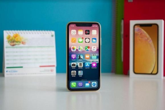 Học cách người Mỹ mua iPhone 'khôn' thế nào: Mặc kệ iPhone 11, cái nào rẻ nhất thì lấy