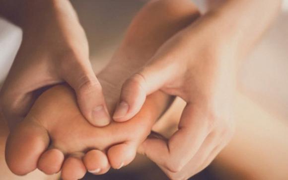 42 1 Lam Them 4 Viec Truoc Khi Di Ngu Dat Lung Xuong Giuong La Ngu Ca Doi Khoe Manh