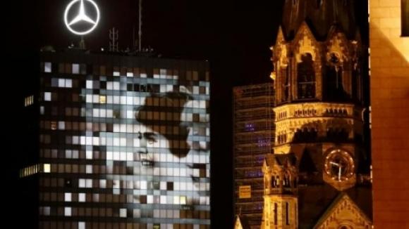 Thống nhất nước Đức : Đà bật dậy của Đông Berlin