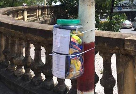 42 4 Thay Giao Nguoi Anh Nua Dem Phat Com Cho Nguoi Vo Gia Cu Ha Noi