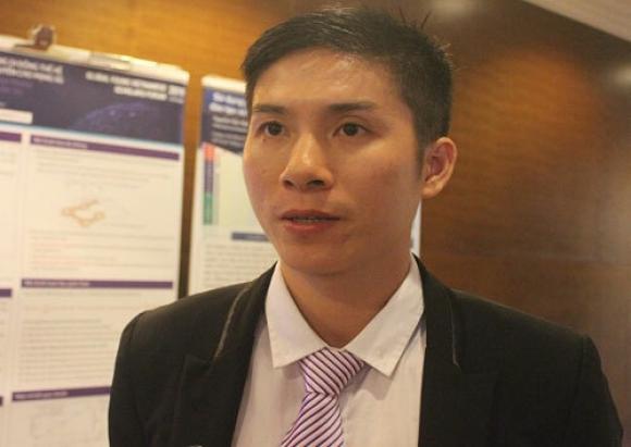 42 1 Tien Si Nguoi Viet Che Tao Pin Co Tuoi Tho Den 35 Nam