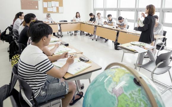 42 1 Han Quoc Xac Dinh 164 Sinh Vien Viet Mat Tich La Tron Di Lam Chui