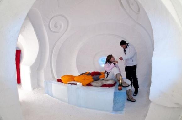 42 9 Top Nhung Khach San Doc La Nhat Tai Duc