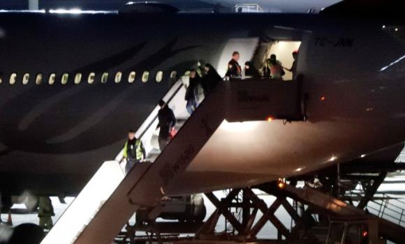 42 1 Dau Dau Chuyen Hoi Huong Tay Sung Is