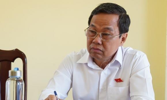 42 1 Quan Huyen O Tay Ninh Nhan Nha Tinh Nghia Nha 2 O To Co Ngheo