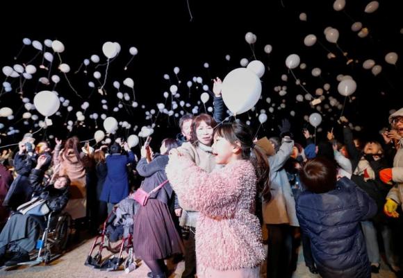 42 10 The Gioi Chao Don Nam Moi 2020