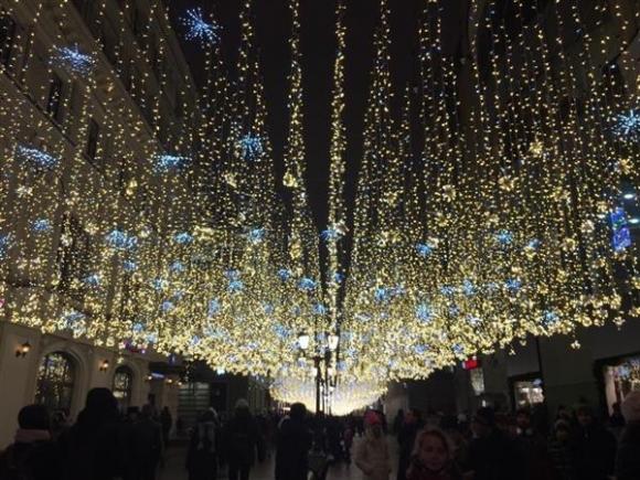 42 11 Moscow Don Giao Thua Trong Mua Dong Nong Nhat 140 Nam