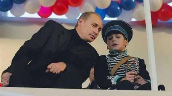 42 1 20 Nam Vladimir Putin He Lo Loat Hinh Anh Chua Tung Duoc Biet Toi Cua Tong Thong Nga