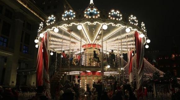 42 6 Moscow Don Giao Thua Trong Mua Dong Nong Nhat 140 Nam