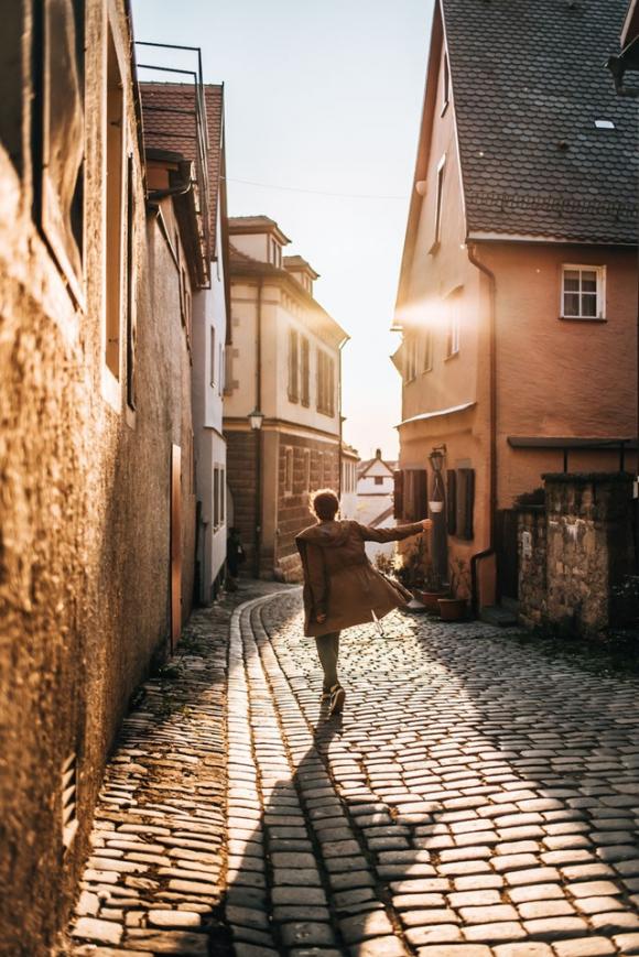 42 8 Dam Chim Trong Ve Dep Rothenburg Thi Tran Lang Man Nhat Nuoc Duc