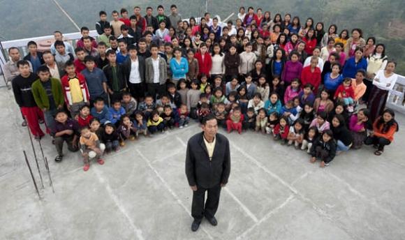 42 1 Nguoi Dan Ong Co 39 Vo 94 Con 33 Chau Song Cung Nha