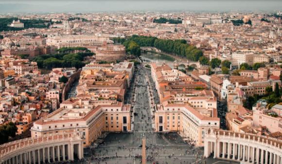 Quốc gia nhỏ nhất thế giới nhưng luôn thu hút du khách nhờ những điều này