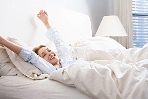 Bí quyết dưỡng sinh: Kiên trì 5 điều này vào buổi sáng, vừa tránh xa bệnh tật vừa sống thọ