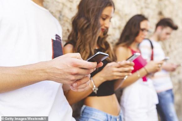 42 1 Tieu Bang My Ra Du Luat Ai Nghe Cung Gian Tim Nguoi