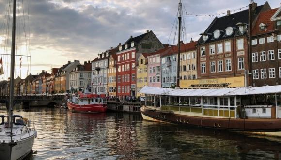 Vì sao Đan Mạch, Phần Lan hạnh phúc nhất thế giới?