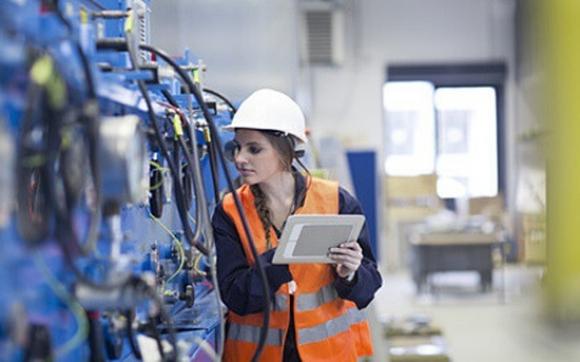 42 1 Duc Noi Long Han Che Nhap Cu De Doi Pho Thieu Hut Cong Nhan Lanh Nghe