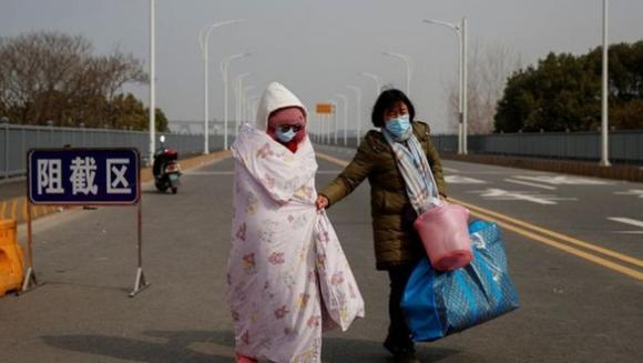 42 4 Me Nuc No Xin Qua Cau Bi Dong Vi Virus Corona De Cuu Con Ung Thu