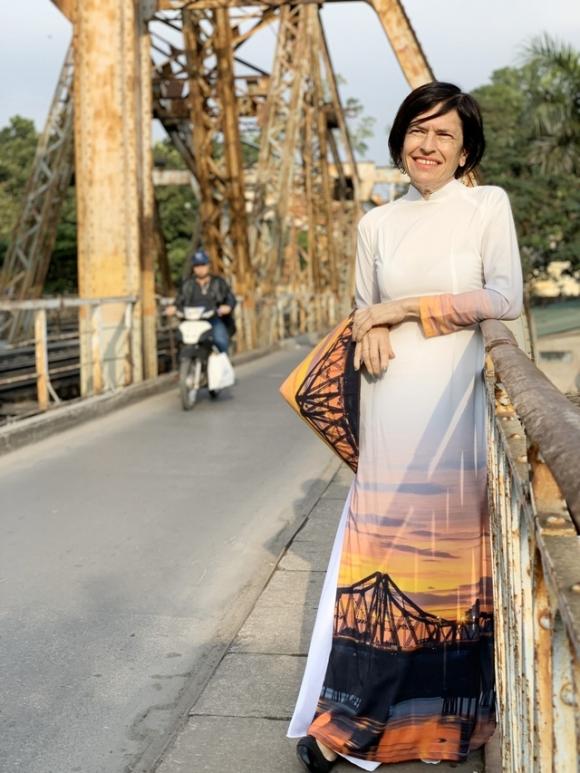 42 5 Danh Roi Trai Tim O Ha Noi 25 Nam Truoc Nguoi Phu Nu Goc Anh Tam Su Nhieu Nguoi Viet Khong The Hieu Noi Vi Sao Toi Sang Day Va Muon Song Tron Doi