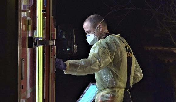 42 1 Duc Bat Dau Bung Dich Gan 190 Nguoi Nhiem Virus Corona Tren Hau Het Cac Bang