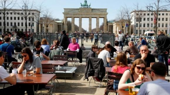 42 1 Covid 19 Virus Corona Chung Moi Ky Khi Hau Nong 