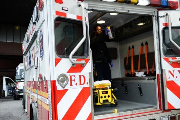 42 3 New York 24 Gio Qua Cu 2 Phut Ruoi Co 1 Nguoi Chet Vi Covid 19