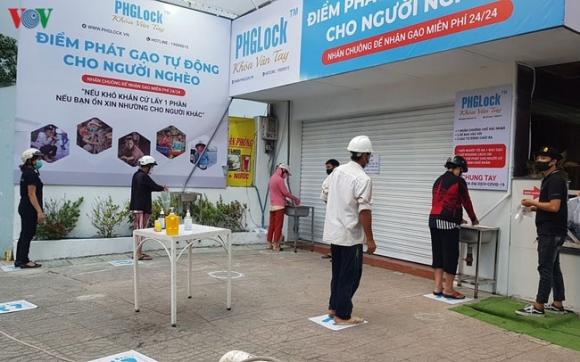 42 3 Nhung Viec Lam Dam Tinh Nguoi Trong Dai Dich Covid 19