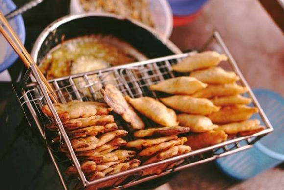 42 7 Ha Noi  Ngoi Den Cua Am Thuc Duong Pho