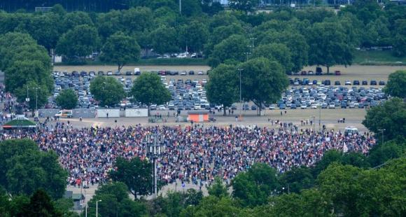 42 1 Bai Hoc Ve Su Lo La Dan Toi Bung Phat O Dich Covid 19 Moi O Han Quoc Duc