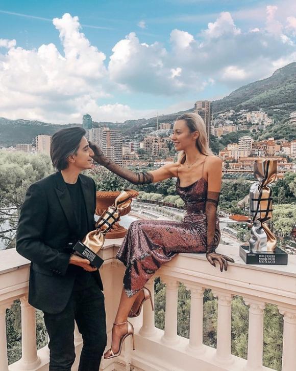 42 5 Cuoc Song Cua Cap Doi Khoi Xuong Trao Luu Dua Em Di Khap The Gian Sau Gan 10 Nam Gio Ra Sao