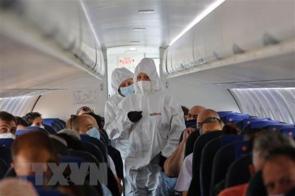 42 1 Chau Au Khuyen Nghi Quy Chuan An Toan Suc Khoe Hanh Khach Di May Bay